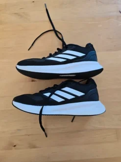 36 Adidas Sportschuhe Turnschuh Trainer Schuhe Laufschuhe Halbschuh
