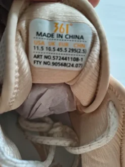 361 Degrees Light Up Joker PE basketbalschoenen beige