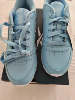 🔥 Frische Reebok Classic Leather – Hellblau Babyblau! Neu mit Etikett 🔥 Größe 37