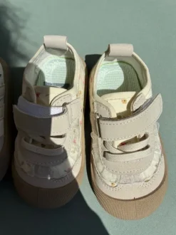 1 Paar süße Sommersneaker