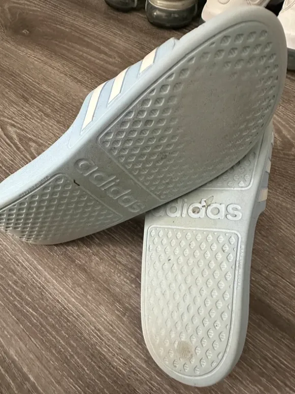 Adidas Adilette