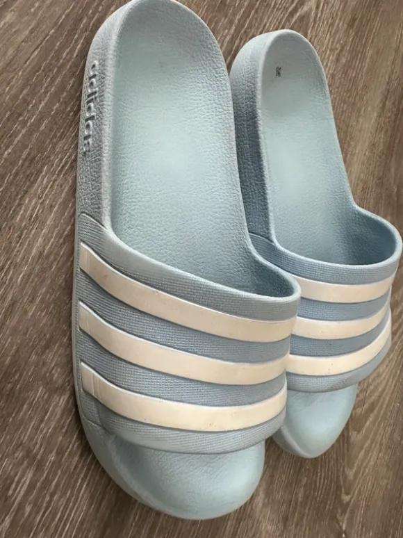 Adidas Adilette