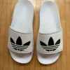 Adidas Adilette Badeschlappe