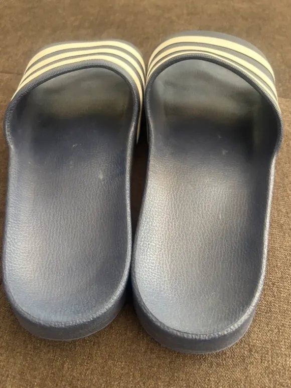 Adidas Adilette blau Größe 45