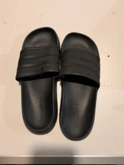 Adidas Adilette Cloudfoam Slides 40 1/2