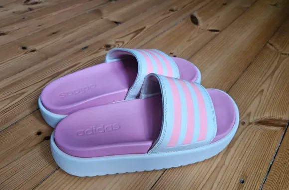 Adidas Adilette Plateau-Slider in Pink Gr. 38