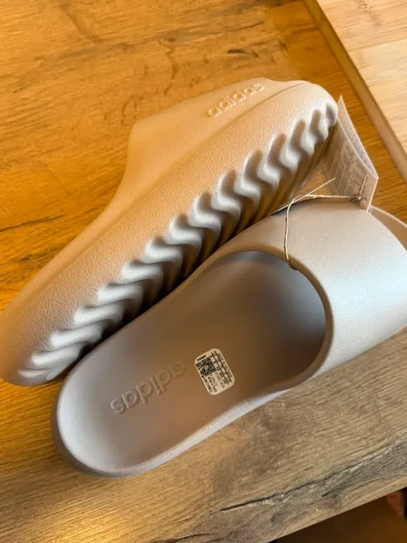 Adidas Adilette Unisex