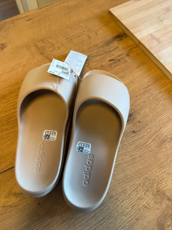 Adidas Adilette Unisex