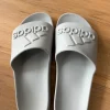 Adidas Adiletten Gr.44 grau