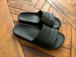 Adidas Adiletten schwarz 42 core black