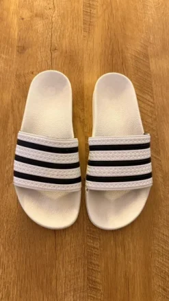 Adidas Adiletten weiß 10