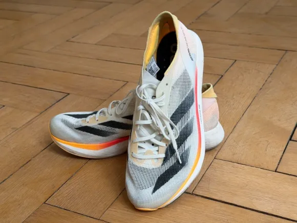 Adidas adizero Takumi 10 Uk 9