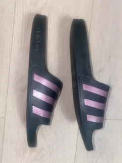 Adidas Badelatschen Gr.44,5