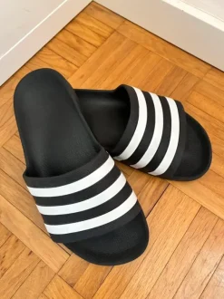 Adidas Badelatschen Gr. 4