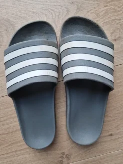 Adidas Badeschuhe