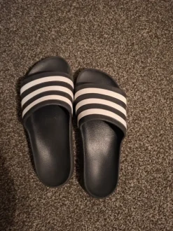 Adidas badslippers