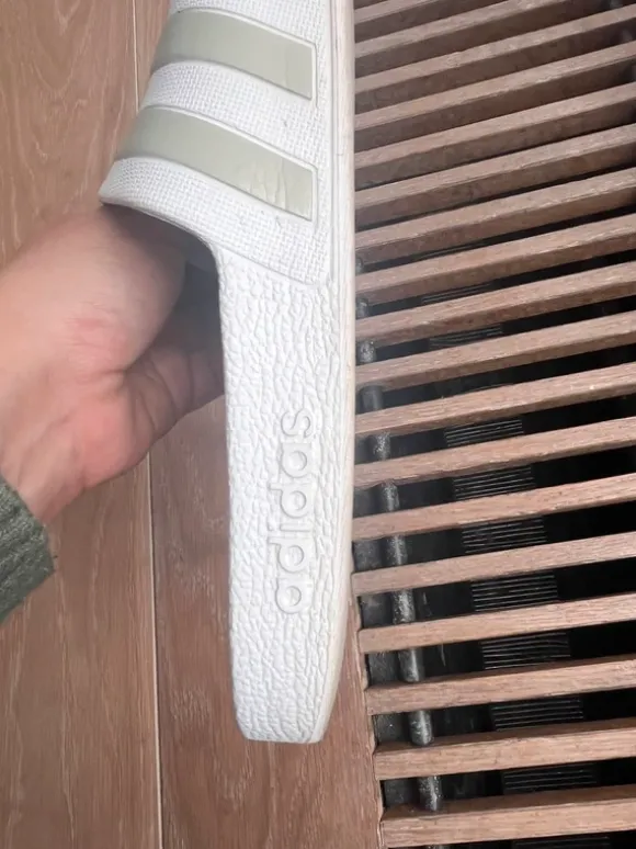 Adidas badslippers maat 39!!
