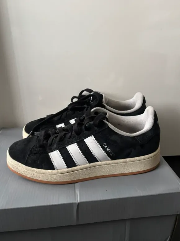 Adidas Campus