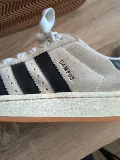 Adidas campus authentiques T.39,5
