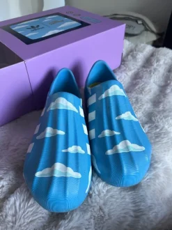 Adidas Clouds Simpsons