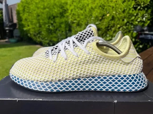 Adidas Deerupt Gr .44 2/3 EF5377