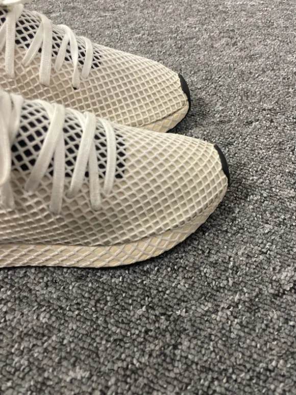 Adidas Deerupt Sneaker