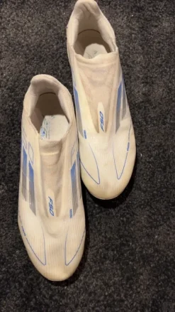 Adidas F50