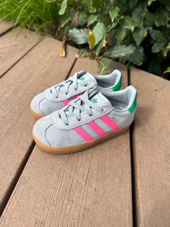 Adidas gazelle maat 23 grijs roze groen