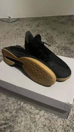 Adidas Hallenschuhe