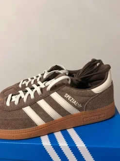 adidas Handball Spezial Größen 41 1/3 Earth Strata
