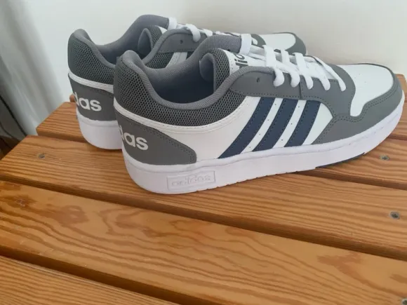 Adidas Hoops