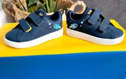 Adidas Kinder-Sneaker mit Raketenmotiv 🚀 Gr. 23 – wie neu