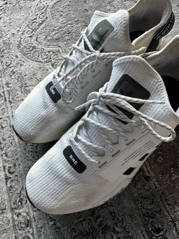Adidas NMD 44 2/3