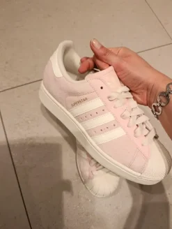 Adidas Originals Superstar Wildleder Sneaker Gr 41 1/3