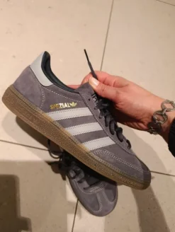 Adidas Originals Wildleder Special Gr 40 2/3