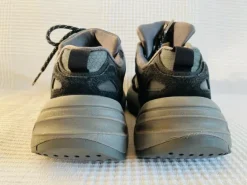 Adidas Originals ZX22 – Gr. 36 2/3 – Schwarz/Grau