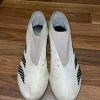 Adidas Predator Size 43