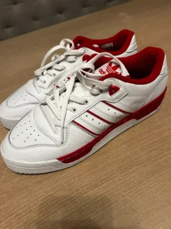 Adidas Rivalry Low heren sneakers maat 44,5