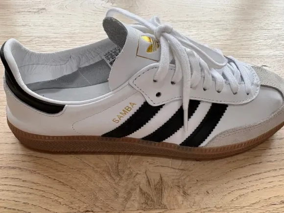 Adidas Samba Decon, Größe 40, neu (weiches Ziegenleder)
