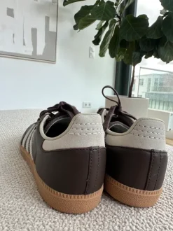 Adidas Samba, Neu, Gr. 42 2/3, braun, Leder