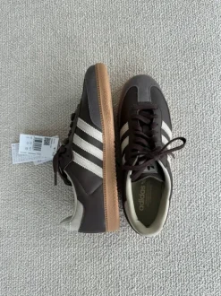 Adidas Samba, Neu, Gr. 42 2/3, braun, Leder