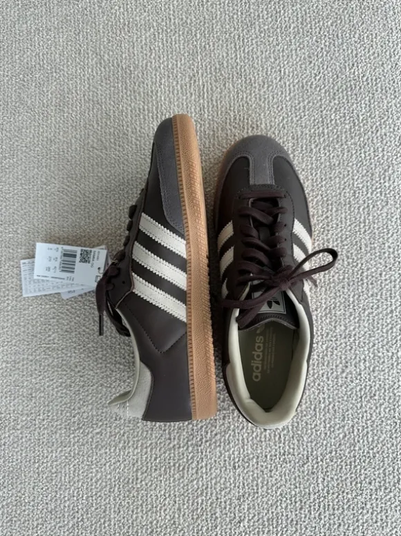 Adidas Samba, Neu, Gr. 42 2/3, braun, Leder