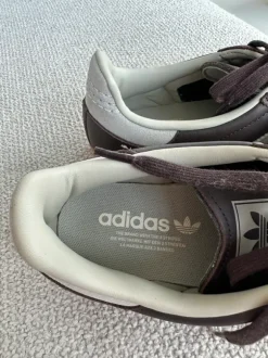Adidas Samba, Neu, Gr. 42 2/3, braun, Leder