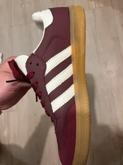 Adidas Samba rot 44
