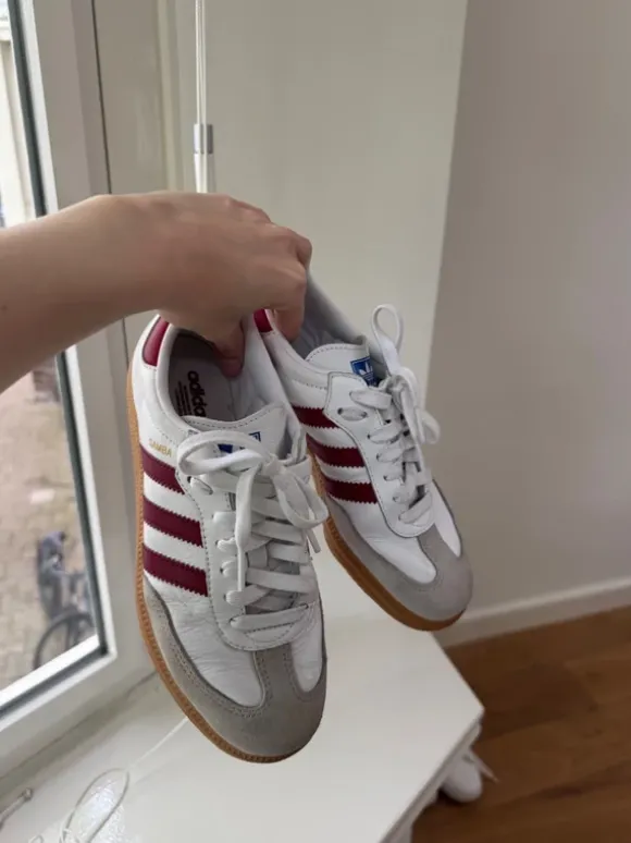Adidas Samba sneakers – size EU 37 1/3 – great condition