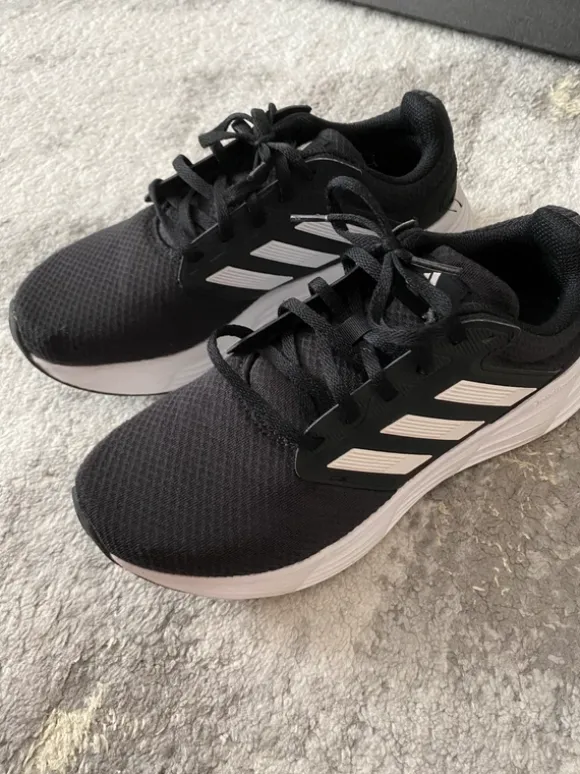 Adidas Schuhe