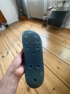 Adidas Slipper Adilette (Classic US11 Gr45)