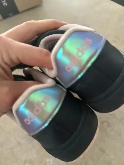 Adidas Sneaker