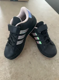 Adidas Sneaker