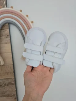 Adidas Sneaker